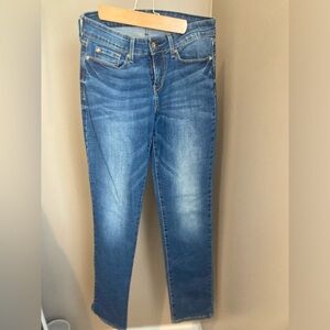 Womens Levi’s. 4L- W27 L34